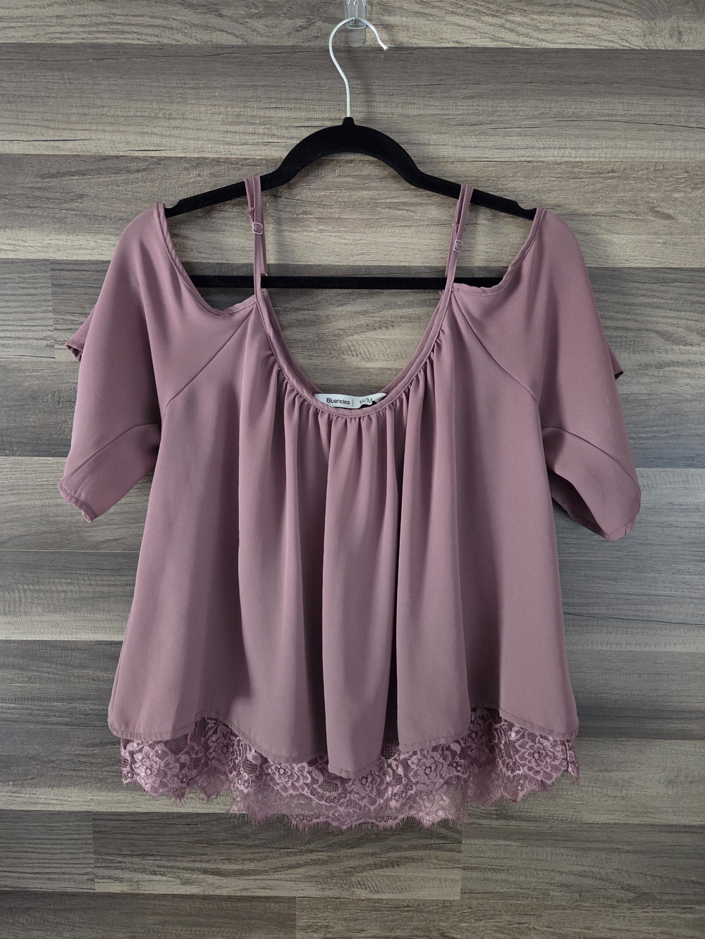 Bluenotes Mauve Cold-Shoulder Lace Hem Dressy Blouse, Size Medium
